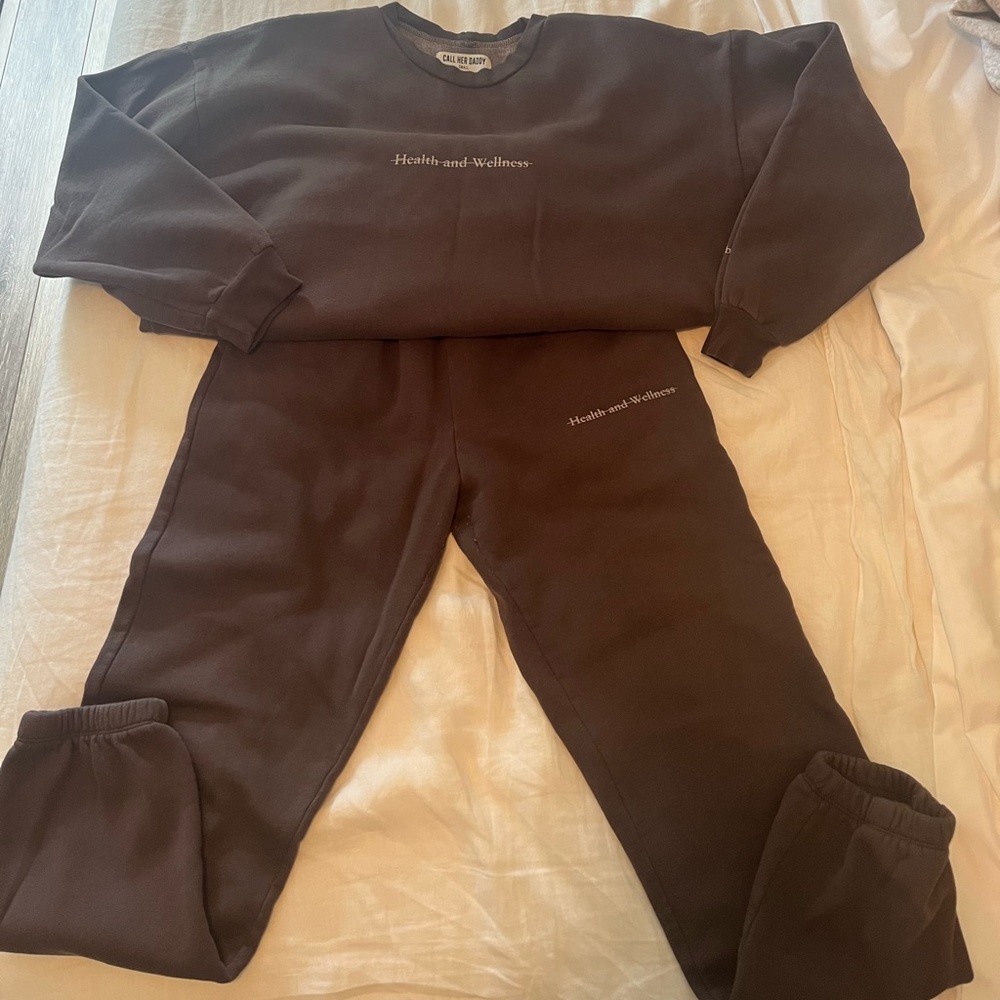 Call Her Daddy Sweat set
